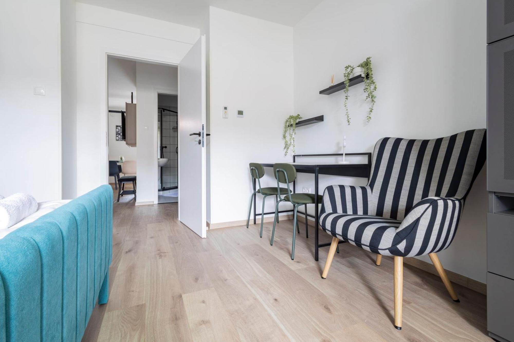Naomi & Sophia Apartman Budapest Exteriör bild
