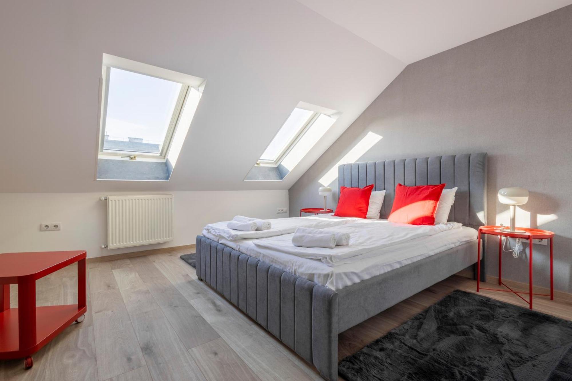 Naomi & Sophia Apartman Budapest Exteriör bild