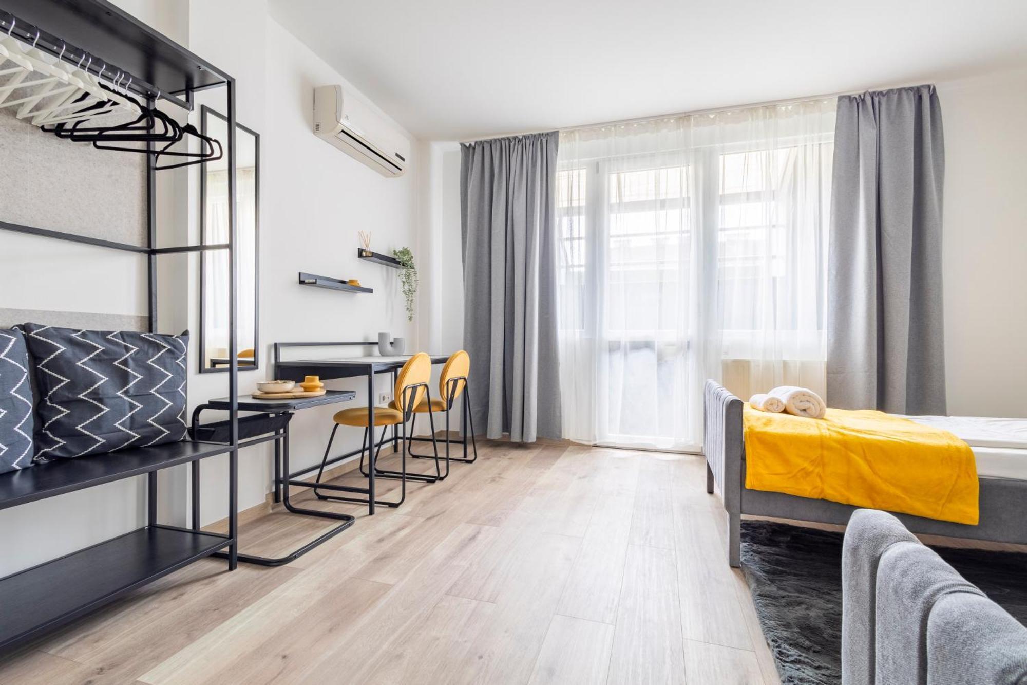 Naomi & Sophia Apartman Budapest Exteriör bild